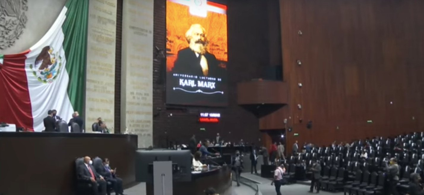 Meksika Meclisi Marx'ı andı